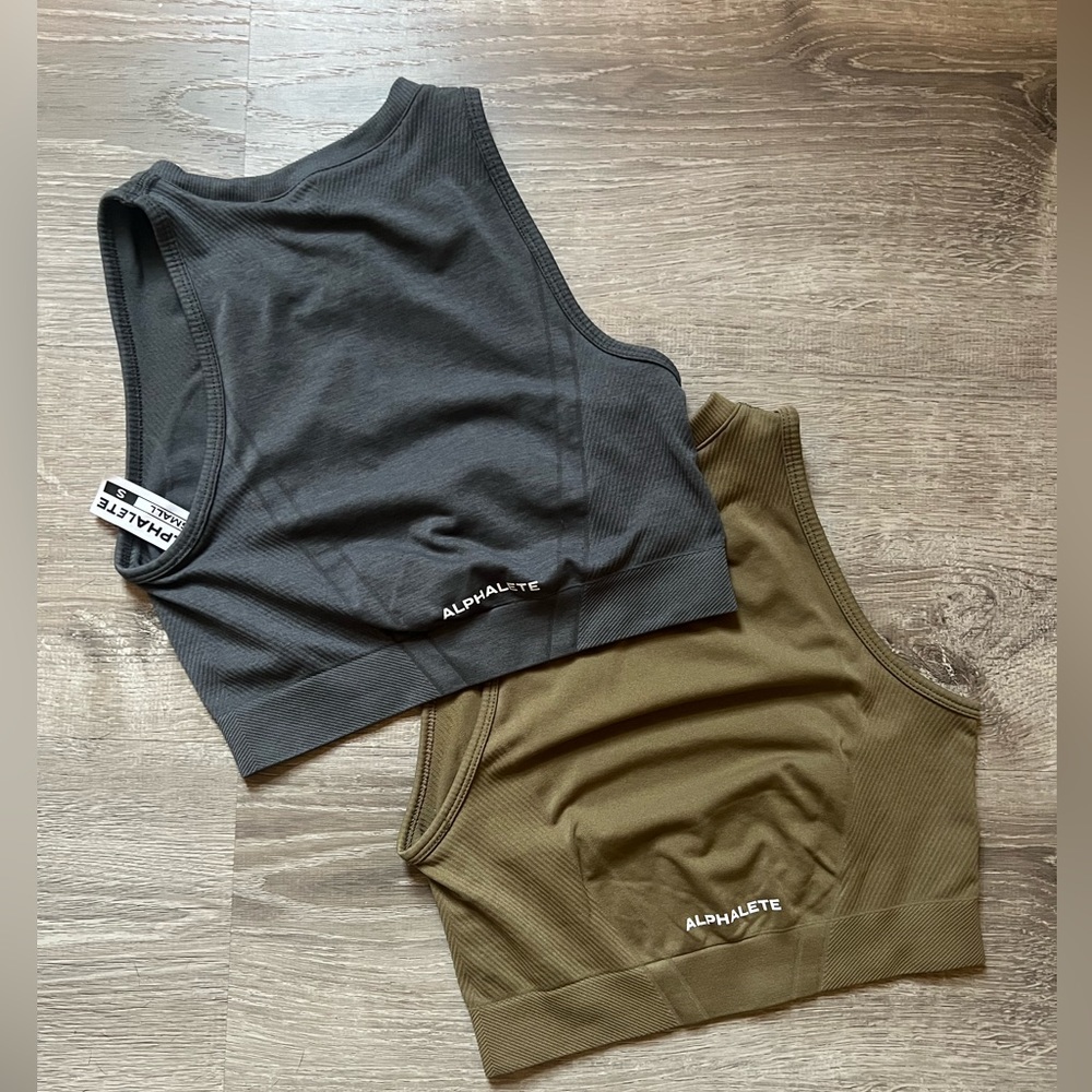 Alphalete stratus tanks